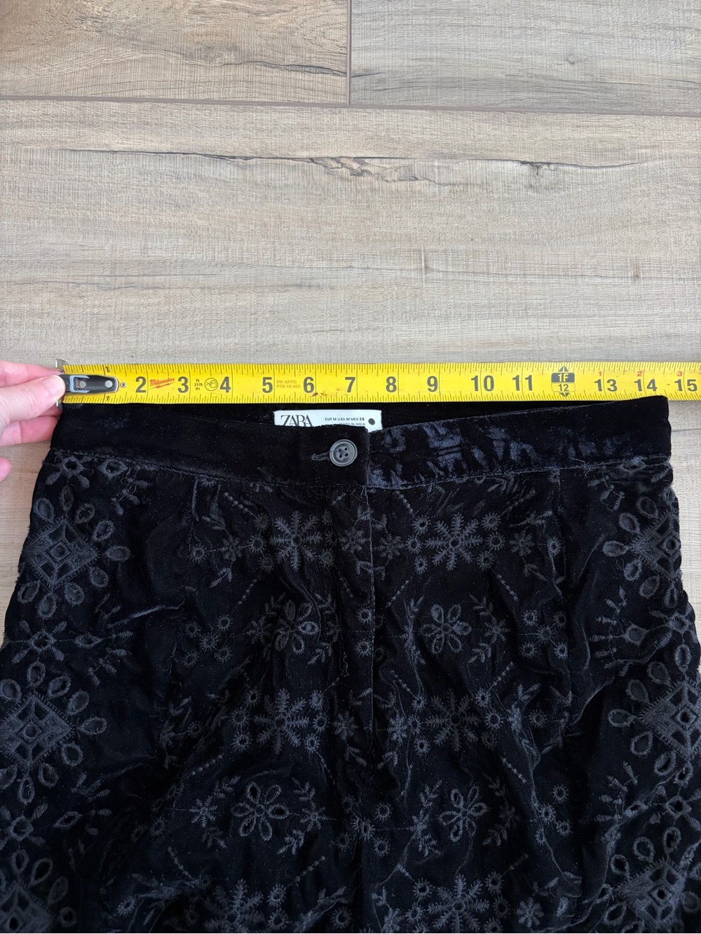 Zara Alina Black Velvet Embroidered Eyelet Wide Leg Contemporary Pant Trousers M - Picture 8 of 11